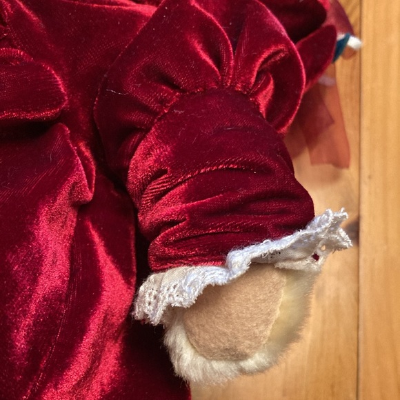 Pickford Bear Collectible - Picture 9 of 12